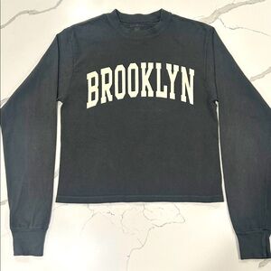 Brandy Melville Blue Gray Long Sleeve Tee with Cream Print